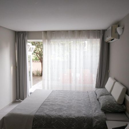 Treti Mart North Apartment Primorsko Exterior foto