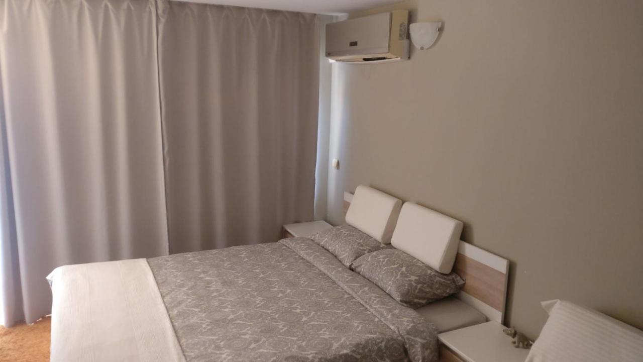 Treti Mart North Apartment Primorsko Exterior foto