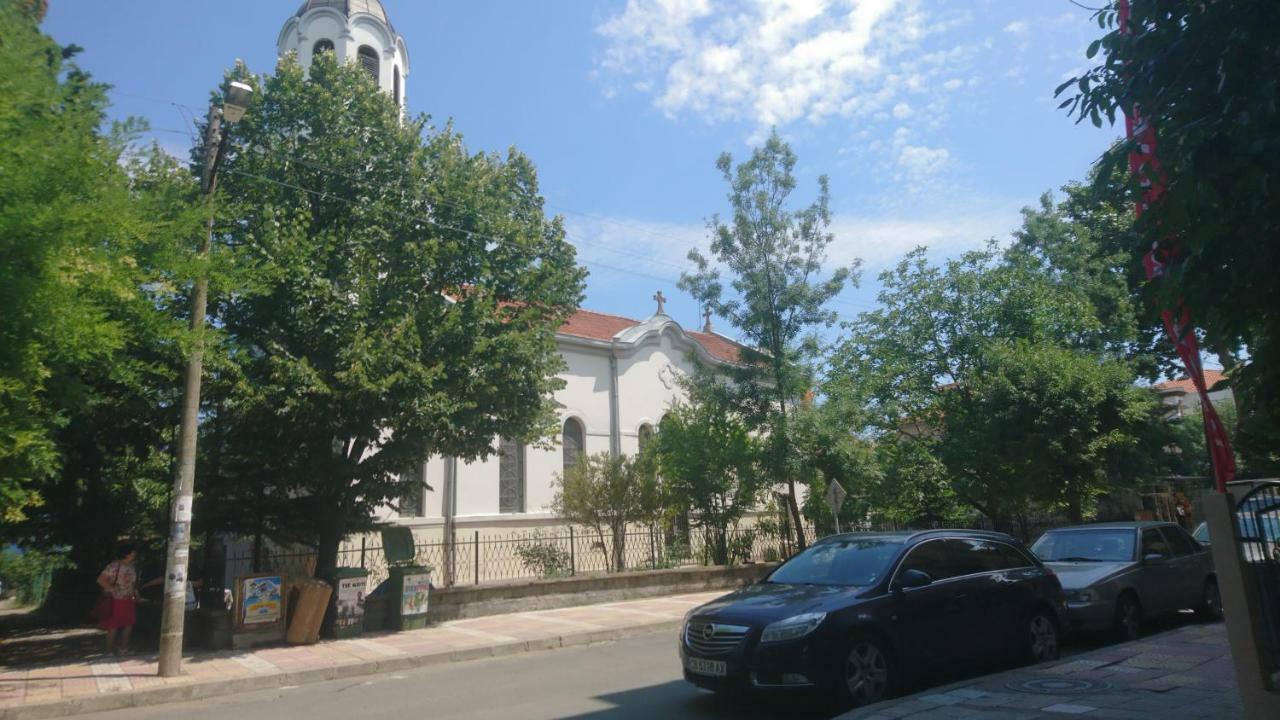 Treti Mart North Apartment Primorsko Exterior foto